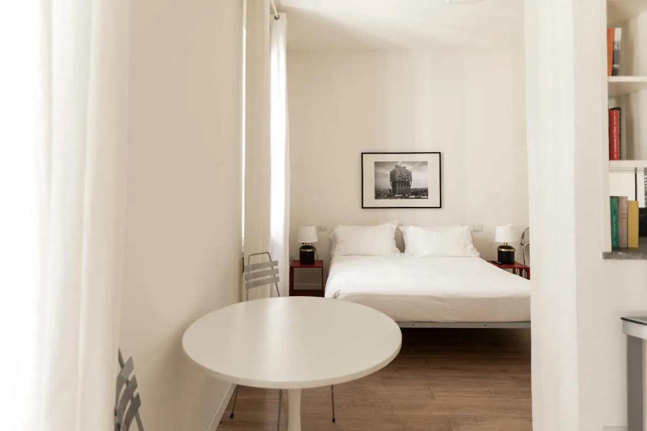 Brera - Fiori Chiari Charme Apartment Милан Италия